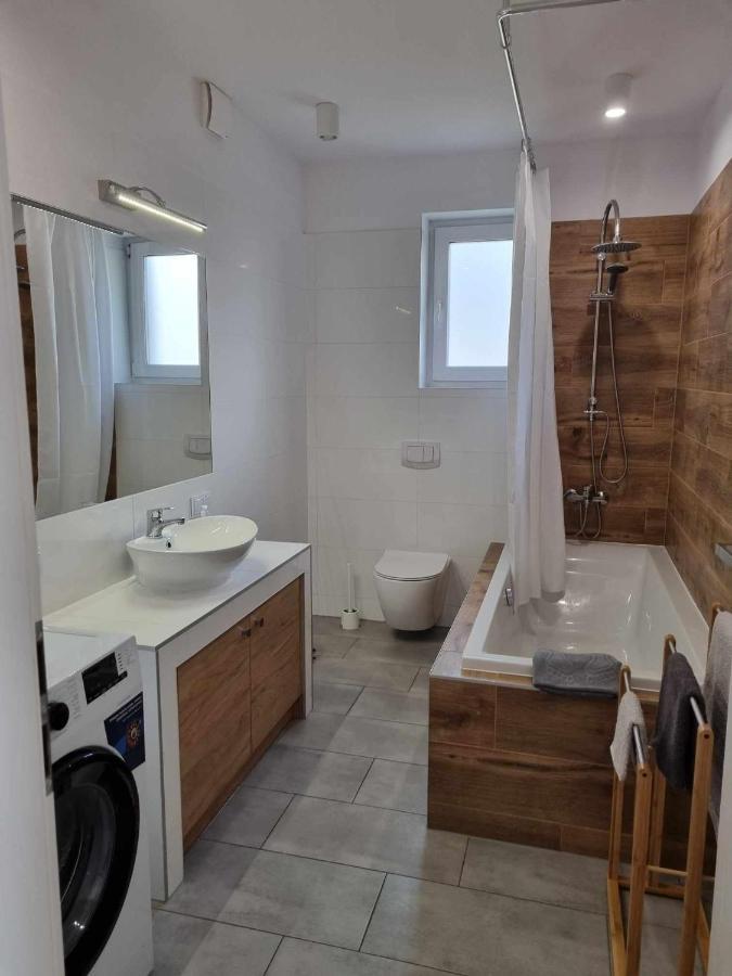 Domek Pod Swierkami -Apartament Swierkowy IV Kudowa-Zdrój Eksteriør billede